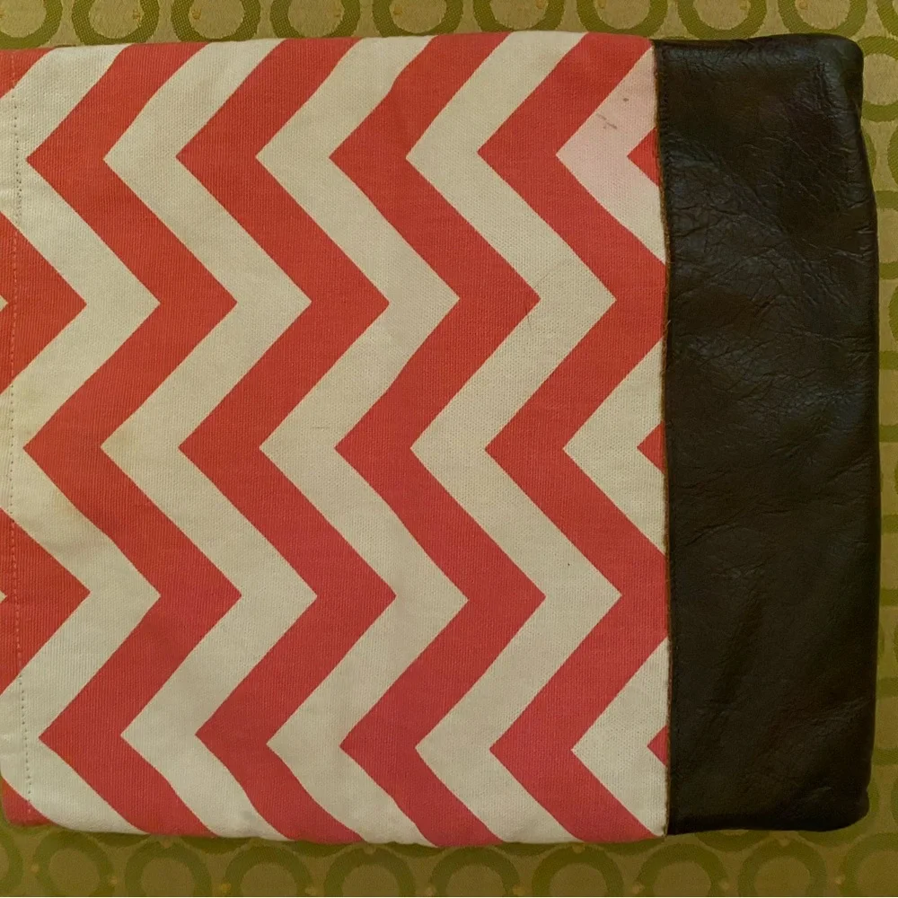 Jessy Blume pouch